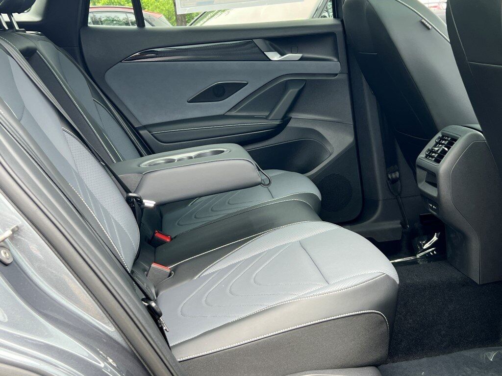 2025 Volkswagen Tiguan 2.0T SE R-Line Black Springfield VA