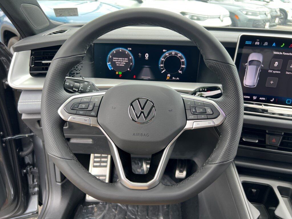 2025 Volkswagen Tiguan 2.0T SE R-Line Black Springfield VA