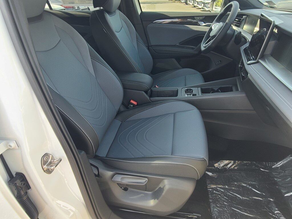2025 Volkswagen Tiguan 2.0T SE R-Line Black Springfield VA