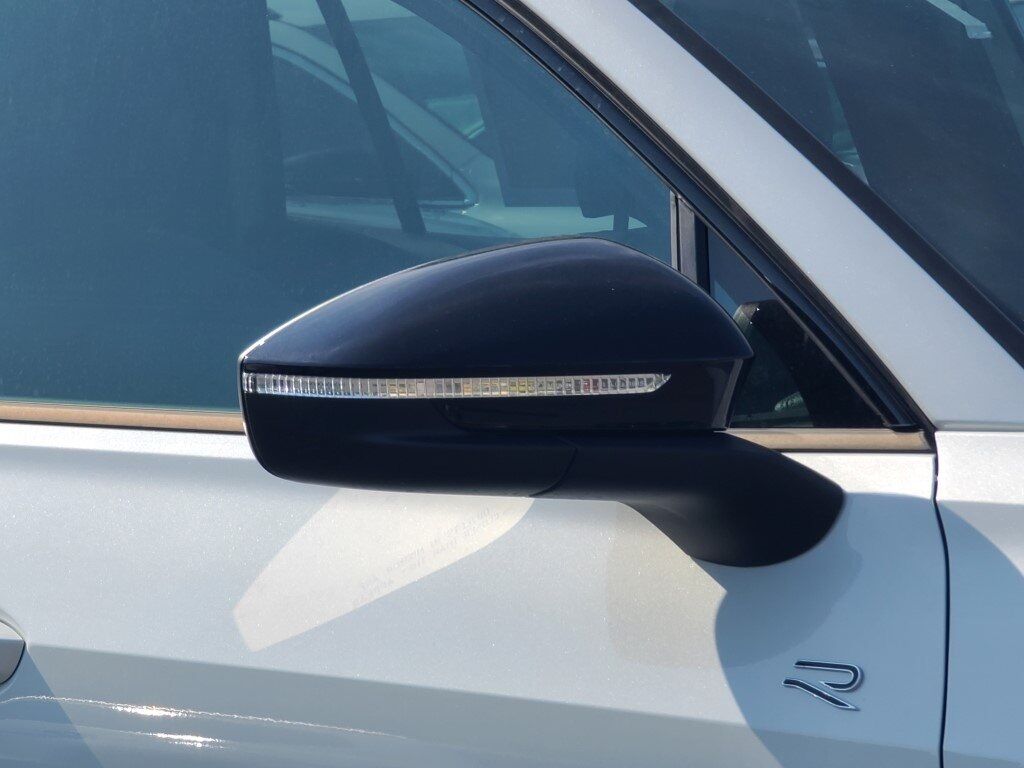2025 Volkswagen Tiguan 2.0T SE R-Line Black Springfield VA