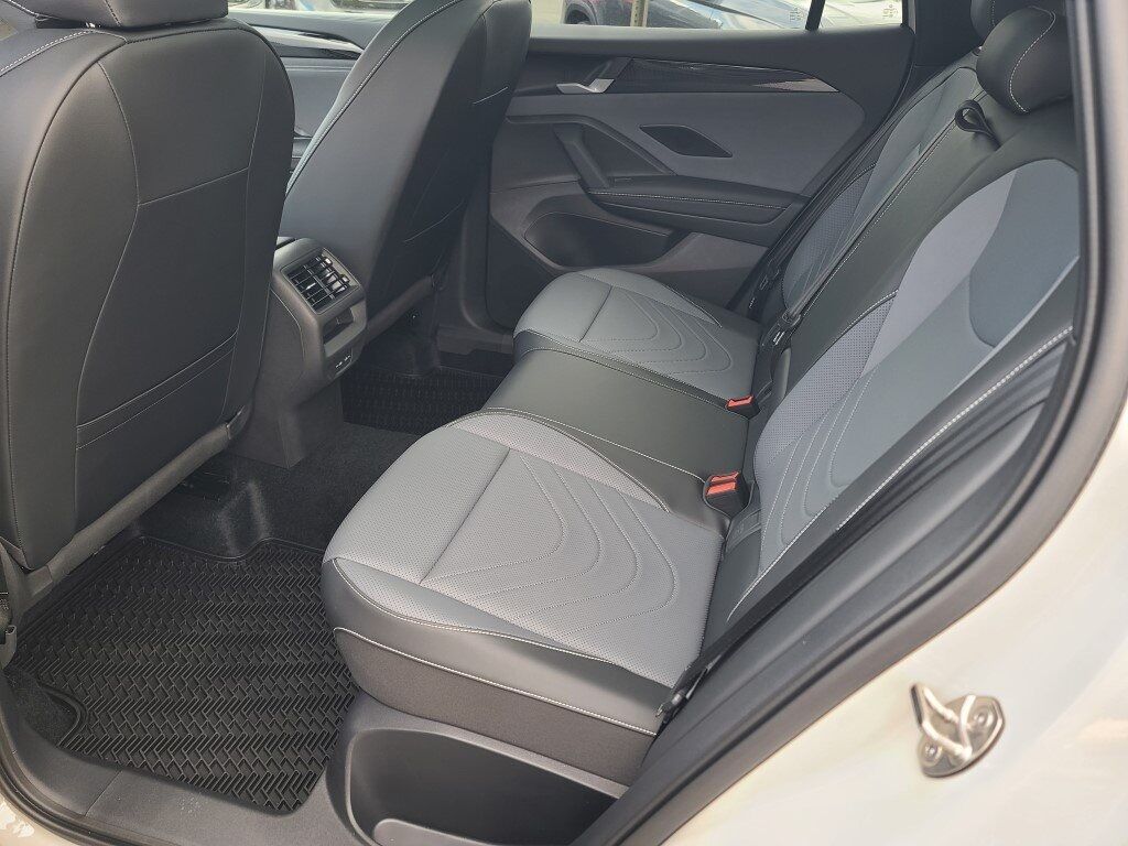 2025 Volkswagen Tiguan 2.0T SE R-Line Black Springfield VA