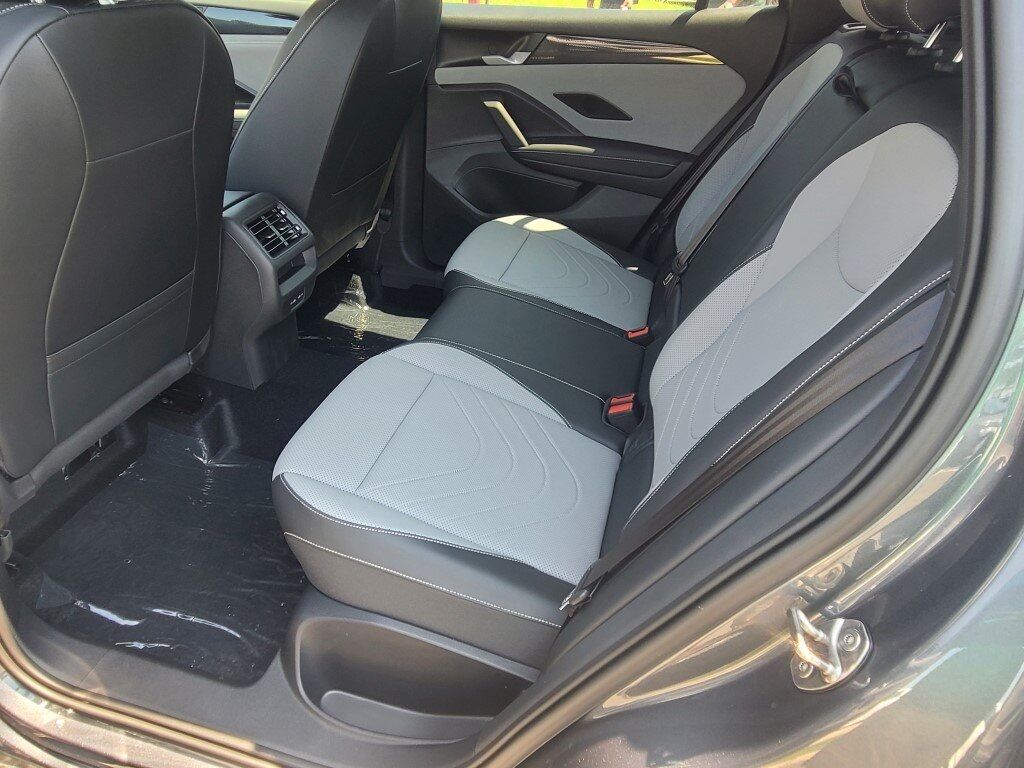 2025 Volkswagen Tiguan 2.0T SE R-Line Black Springfield VA