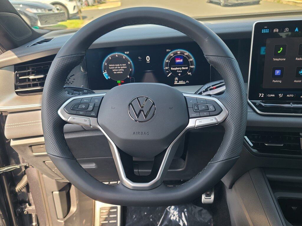 2025 Volkswagen Tiguan 2.0T SE R-Line Black Springfield VA