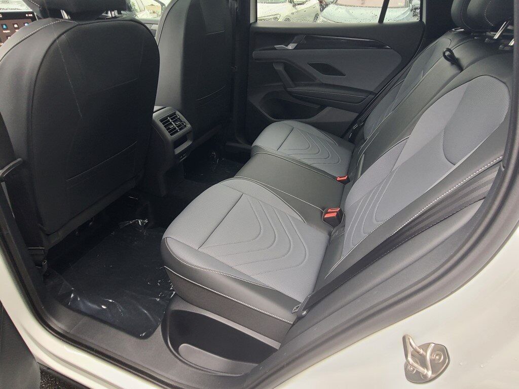 2025 Volkswagen Tiguan 2.0T SE R-Line Black Springfield VA