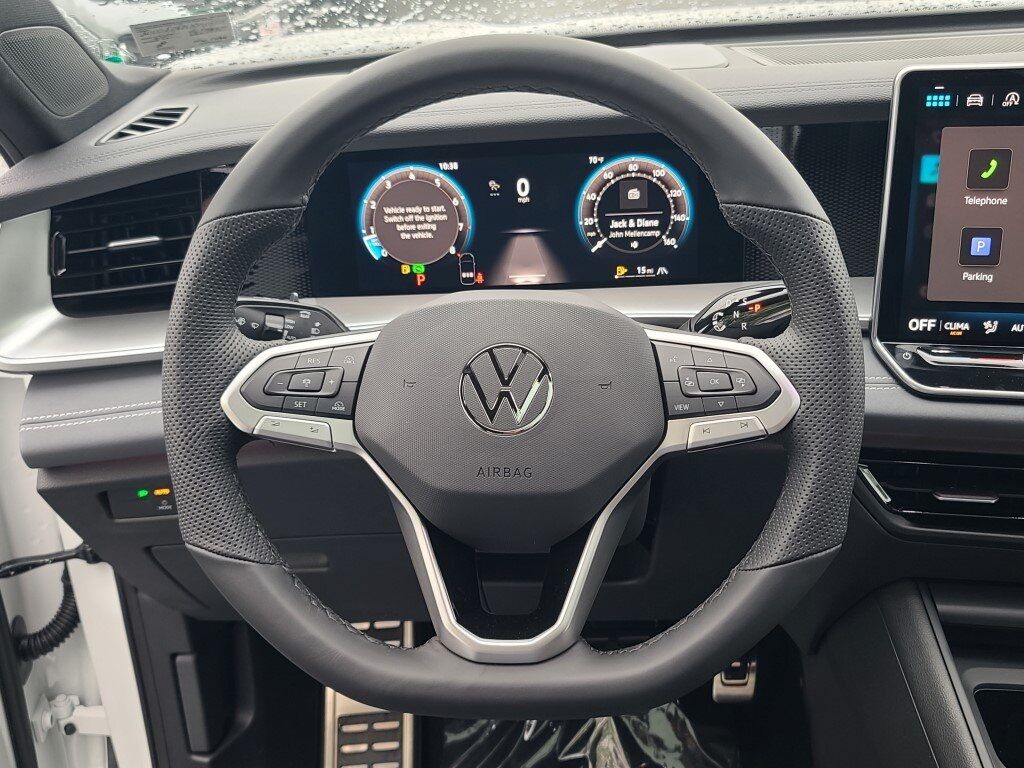 2025 Volkswagen Tiguan 2.0T SE R-Line Black Springfield VA