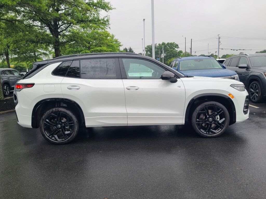 2025 Volkswagen Tiguan 2.0T SE R-Line Black Springfield VA