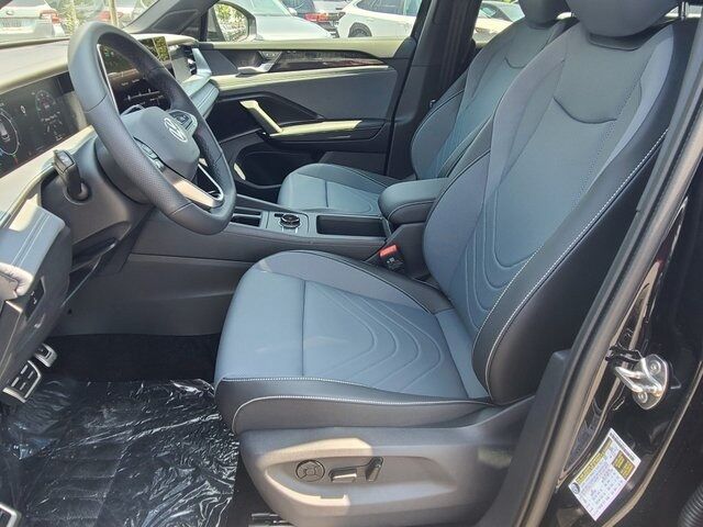 2025 Volkswagen Tiguan 2.0T SE R-Line Black Springfield VA