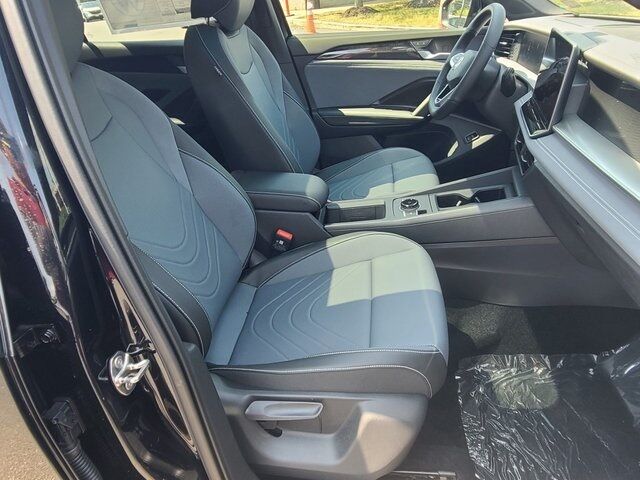 2025 Volkswagen Tiguan 2.0T SE R-Line Black Springfield VA
