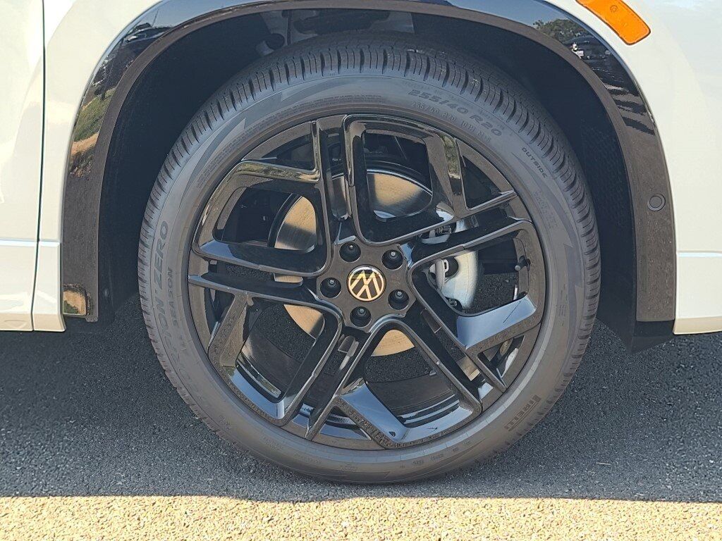 2025 Volkswagen Tiguan 2.0T SE R-Line Black Springfield VA