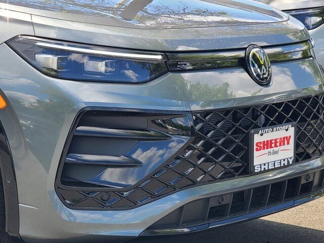 2025 Volkswagen Tiguan 2.0T SE R-Line Black Springfield VA