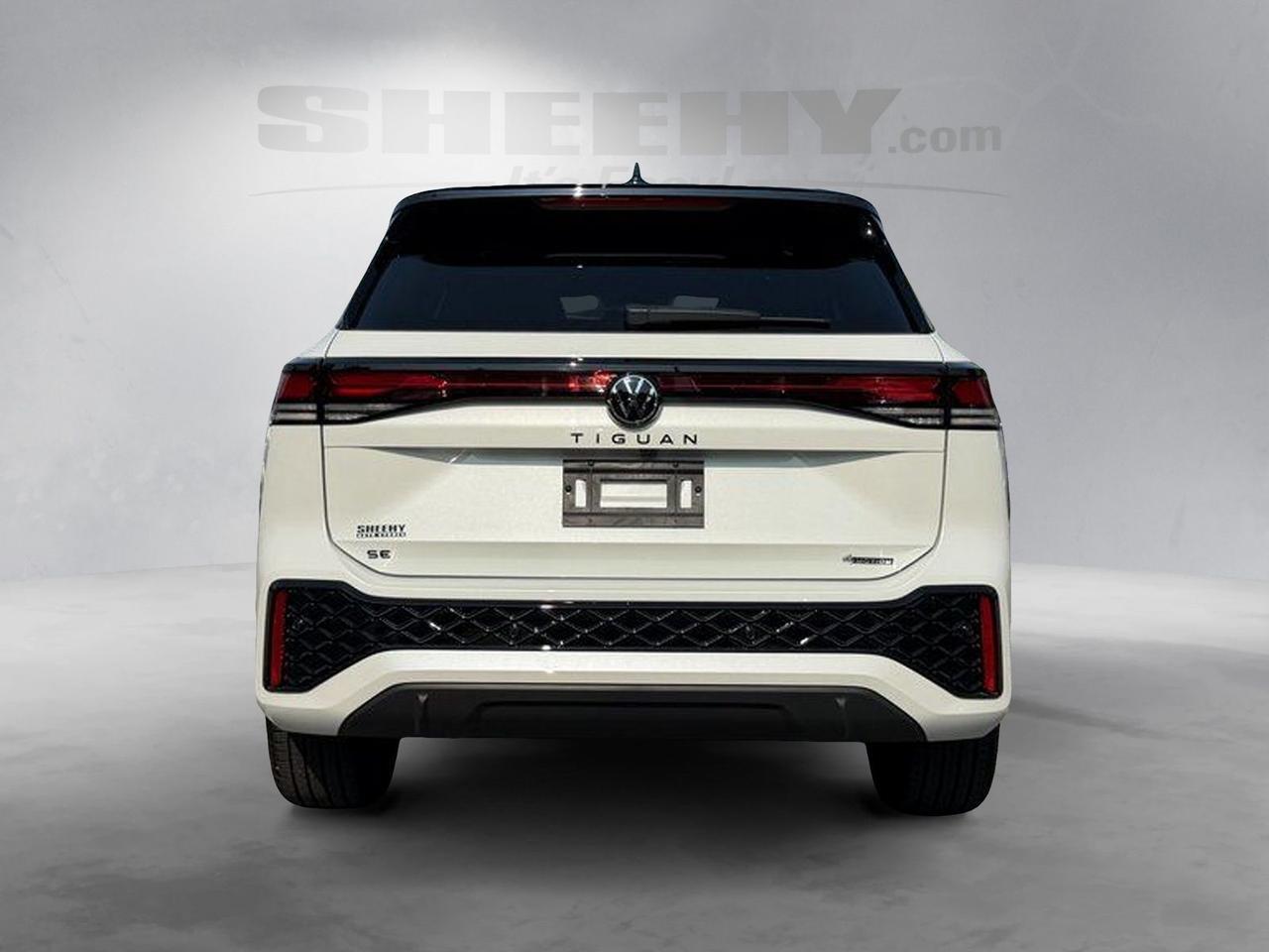 2025 Volkswagen Tiguan 2.0T SE R-Line Black Springfield VA
