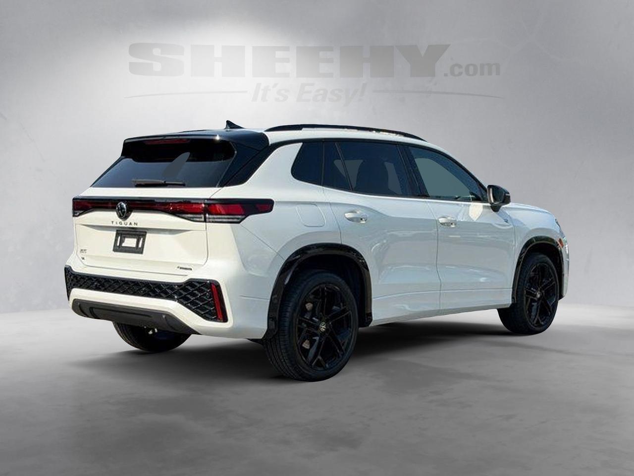 2025 Volkswagen Tiguan 2.0T SE R-Line Black Springfield VA