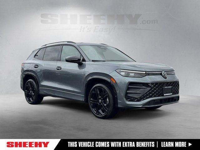 2025 Volkswagen Tiguan 2.0T SE R-Line Black