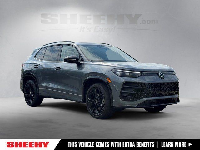 2025 Volkswagen Tiguan 2.0T SE R-Line Black