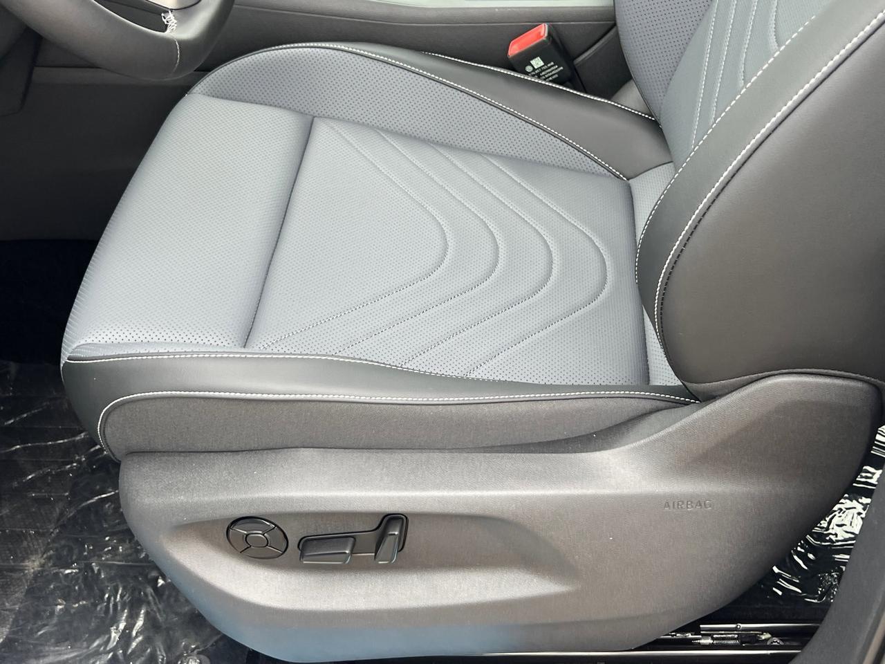 2025 Volkswagen Tiguan 2.0T SE Hagerstown MD