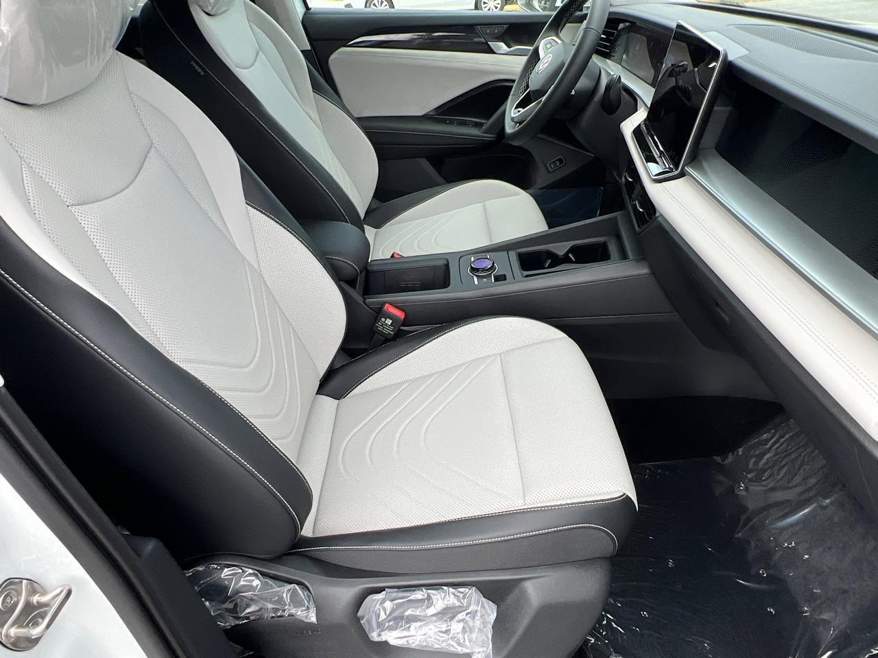 2025 Volkswagen Tiguan 2.0T SE Hagerstown MD