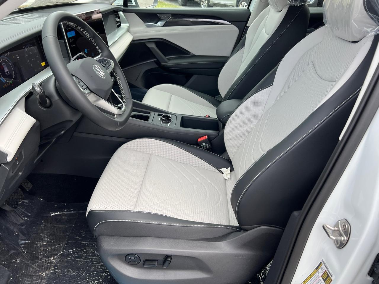 2025 Volkswagen Tiguan 2.0T SE Hagerstown MD