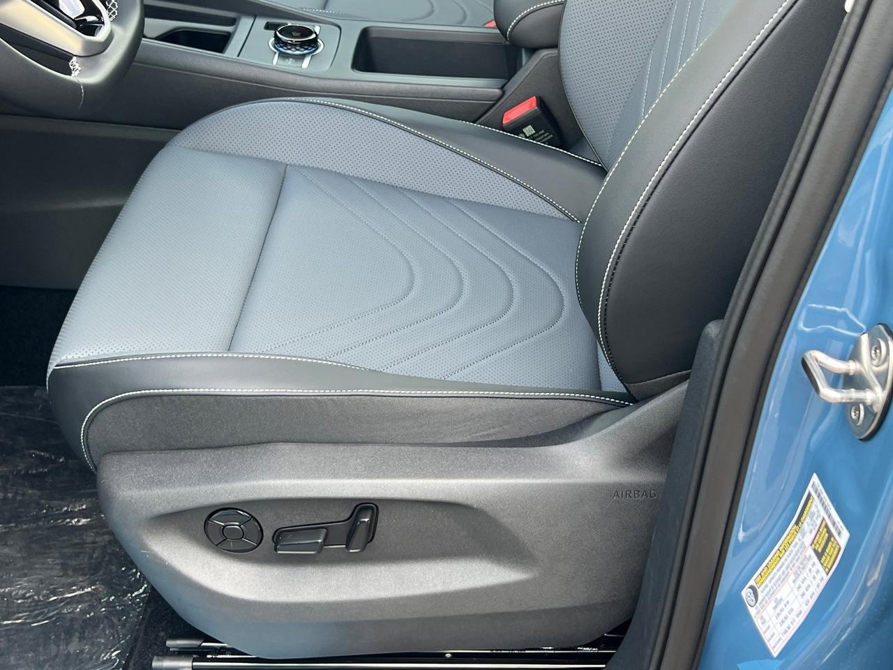 2025 Volkswagen Tiguan 2.0T SE Hagerstown MD