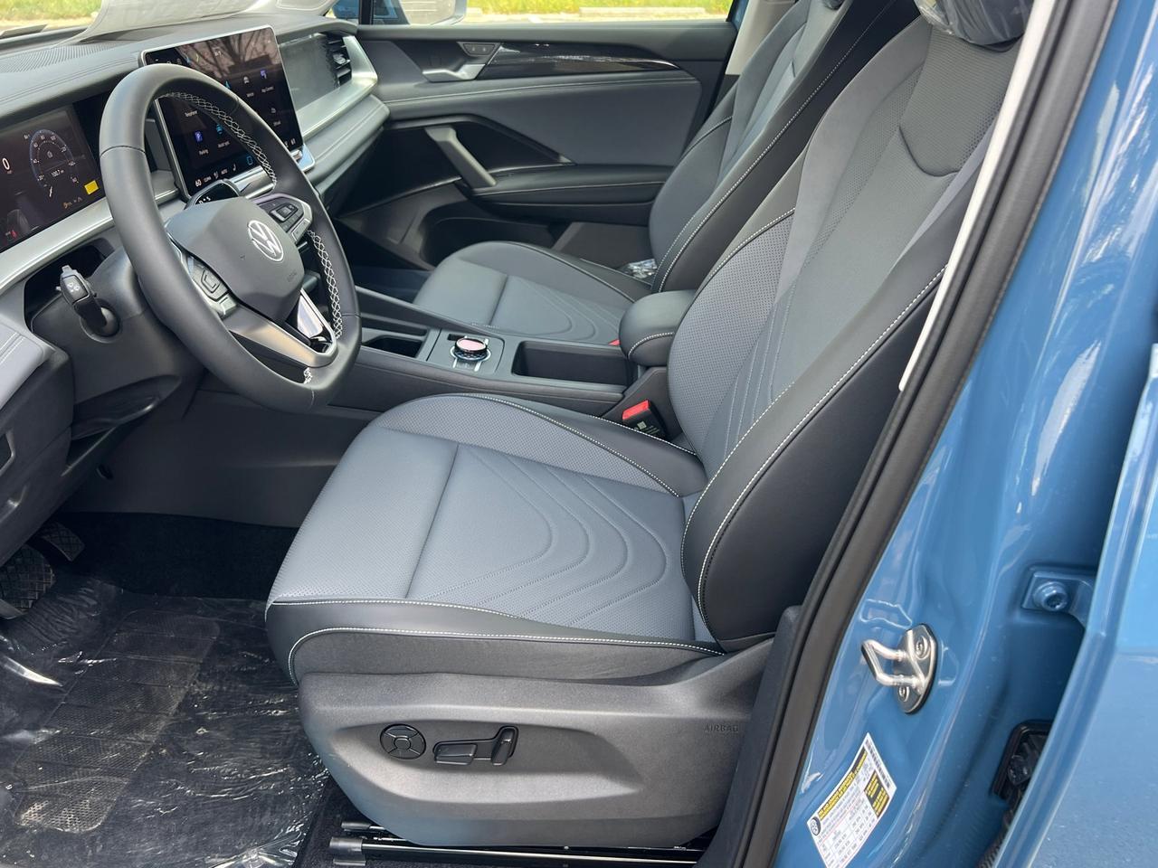 2025 Volkswagen Tiguan 2.0T SE Hagerstown MD