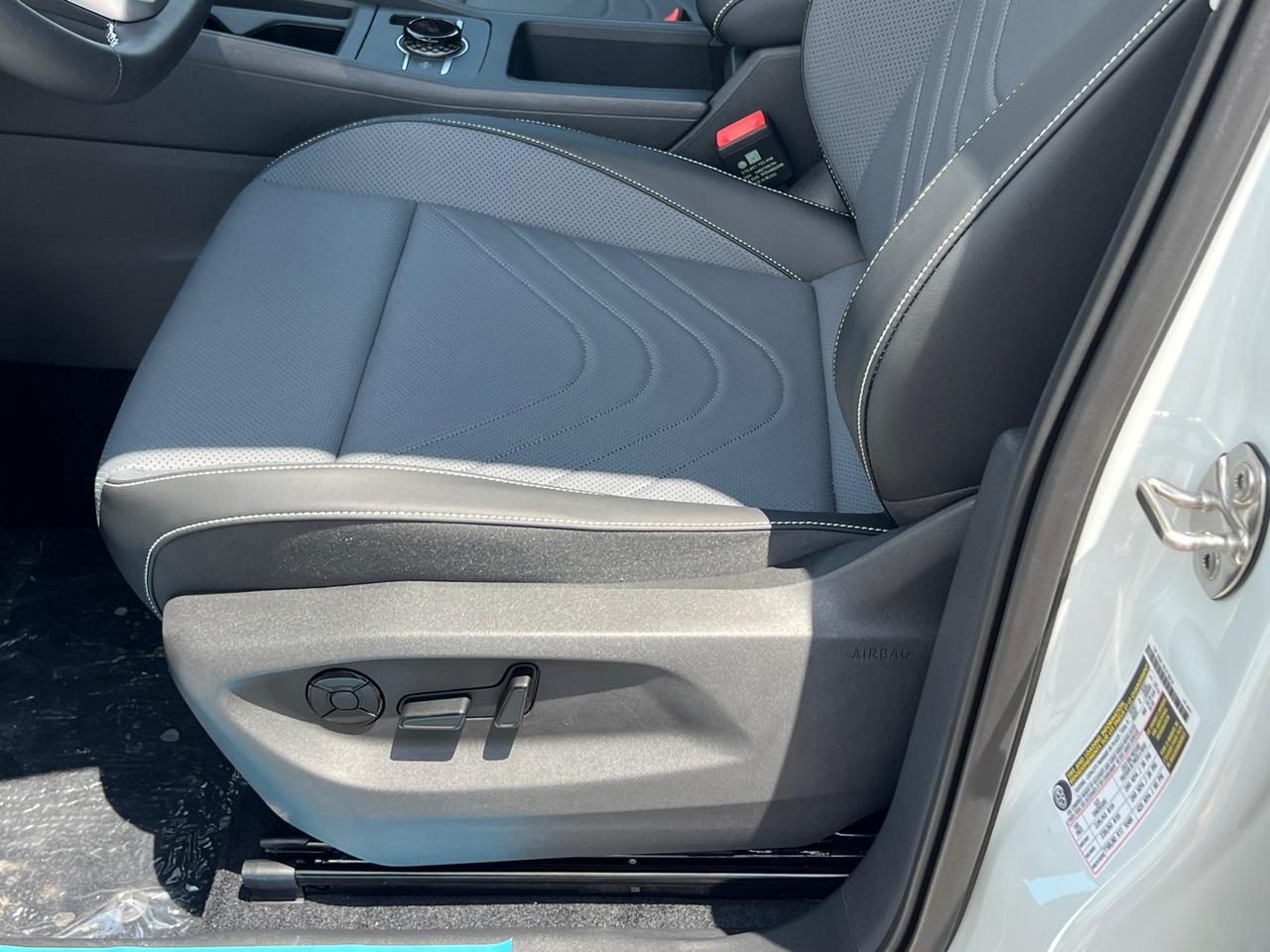 2025 Volkswagen Tiguan 2.0T SE Hagerstown MD