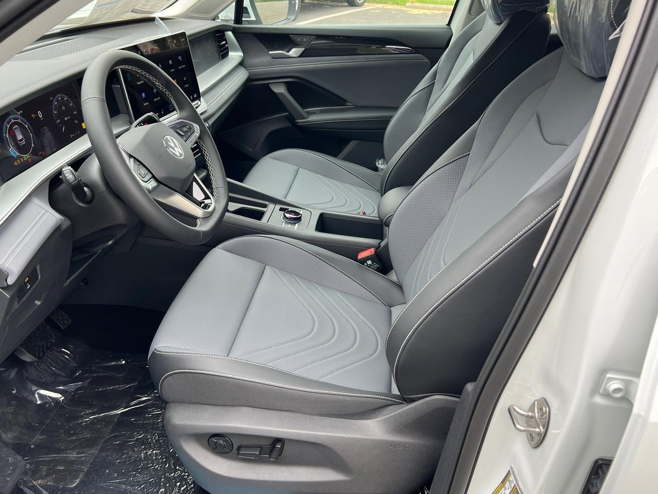 2025 Volkswagen Tiguan 2.0T SE Hagerstown MD