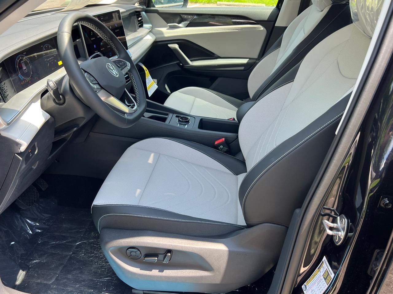 2025 Volkswagen Tiguan 2.0T SE Hagerstown MD