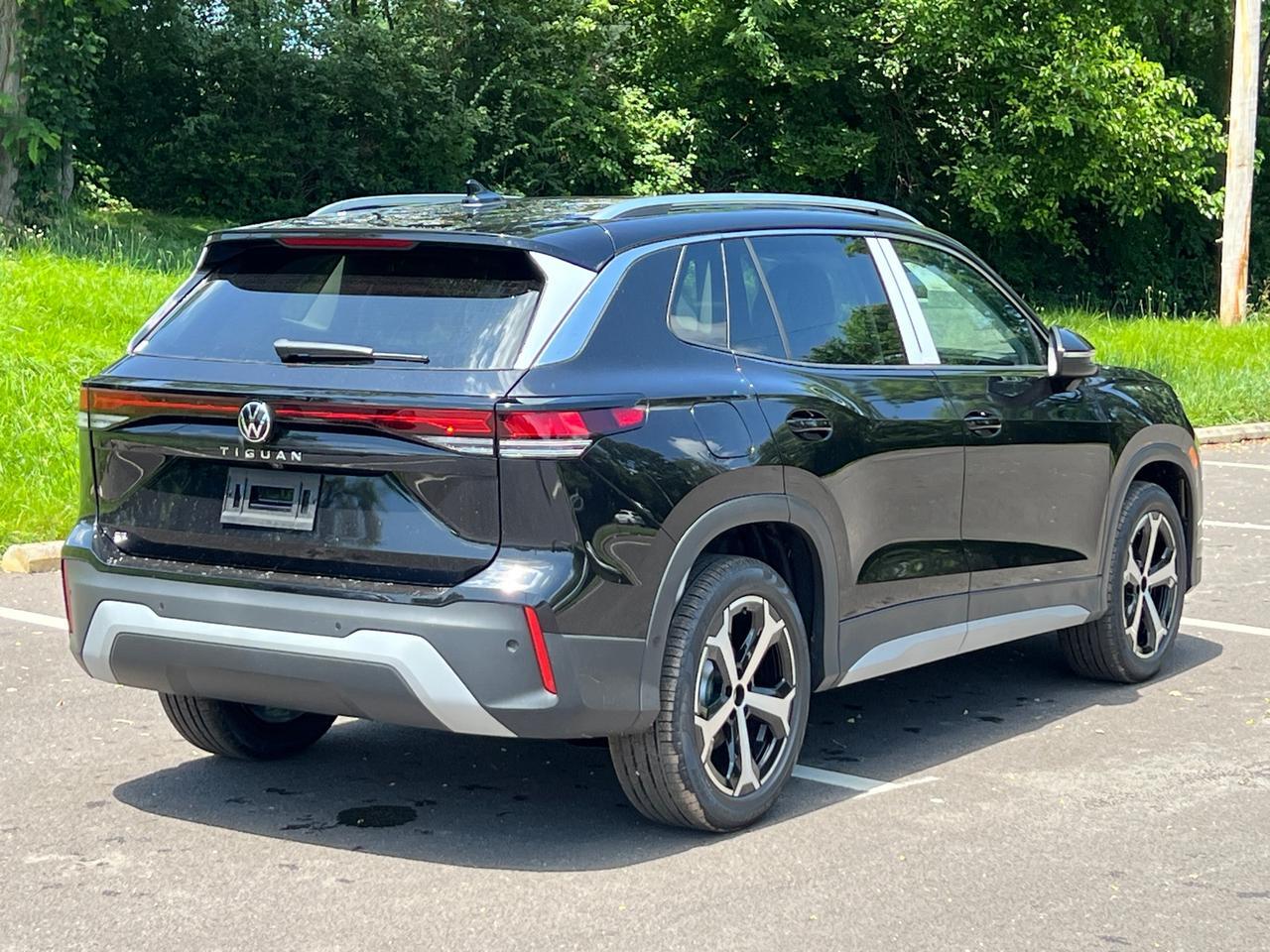 2025 Volkswagen Tiguan 2.0T SE Hagerstown MD