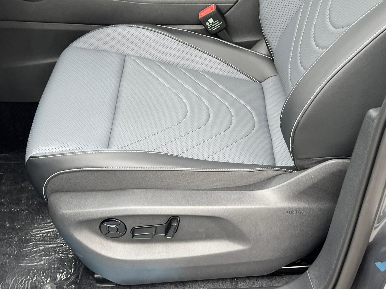 2025 Volkswagen Tiguan 2.0T SE Hagerstown MD