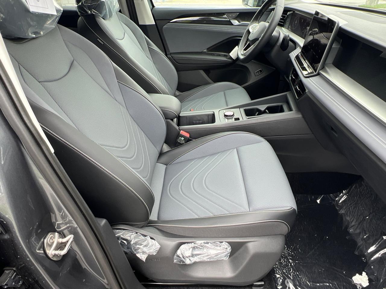 2025 Volkswagen Tiguan 2.0T SE Hagerstown MD