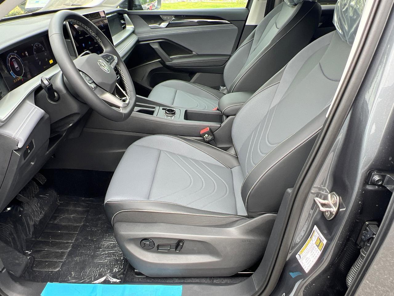 2025 Volkswagen Tiguan 2.0T SE Hagerstown MD