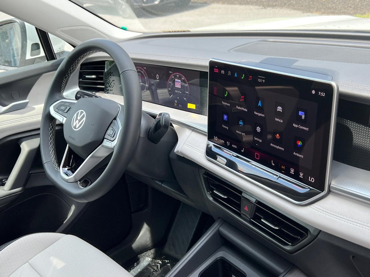 2025 Volkswagen Tiguan 2.0T SE Hagerstown MD