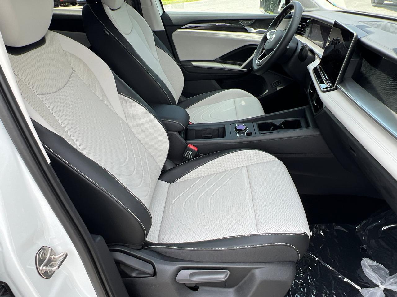 2025 Volkswagen Tiguan 2.0T SE Hagerstown MD