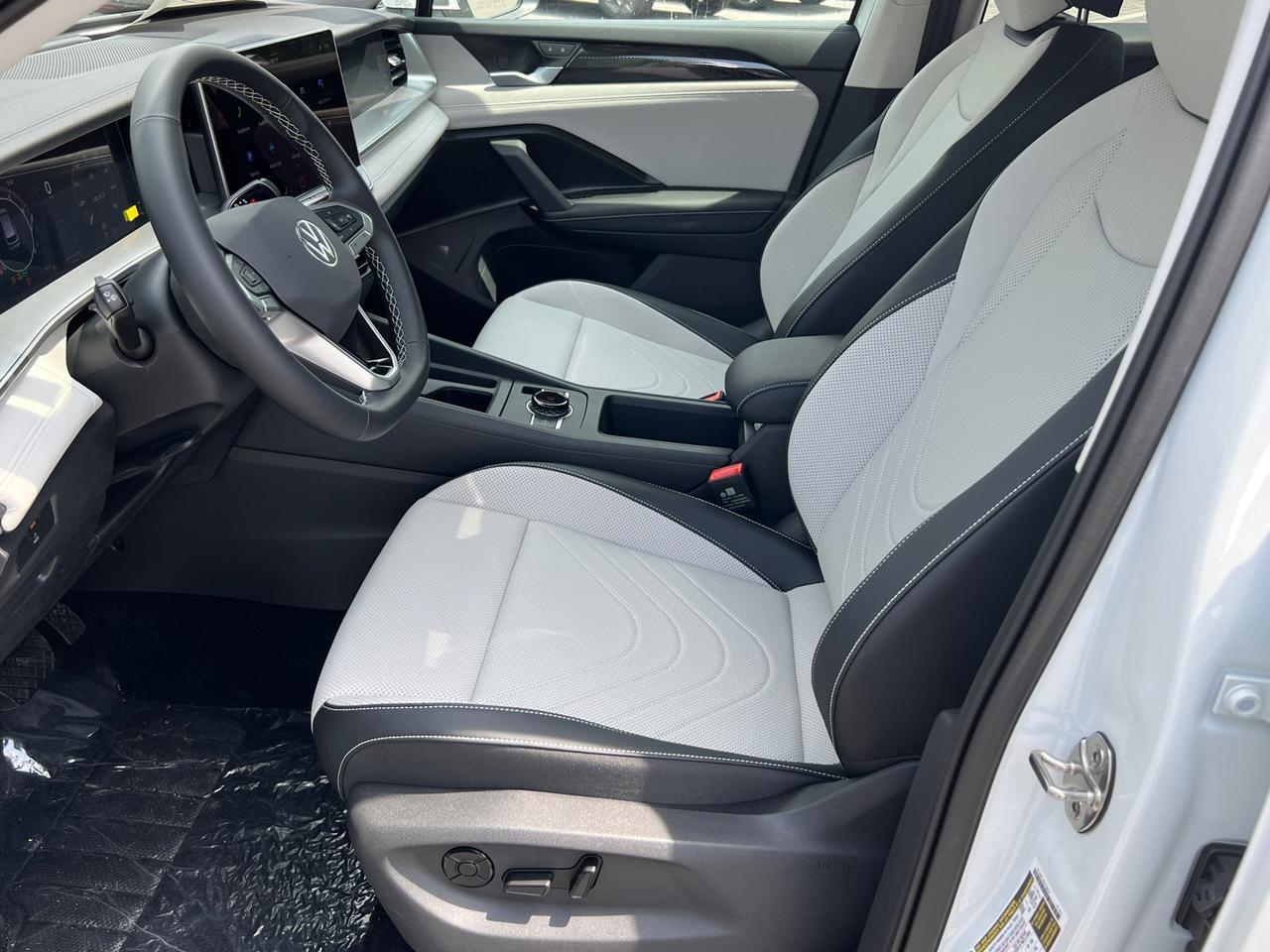 2025 Volkswagen Tiguan 2.0T SE Hagerstown MD