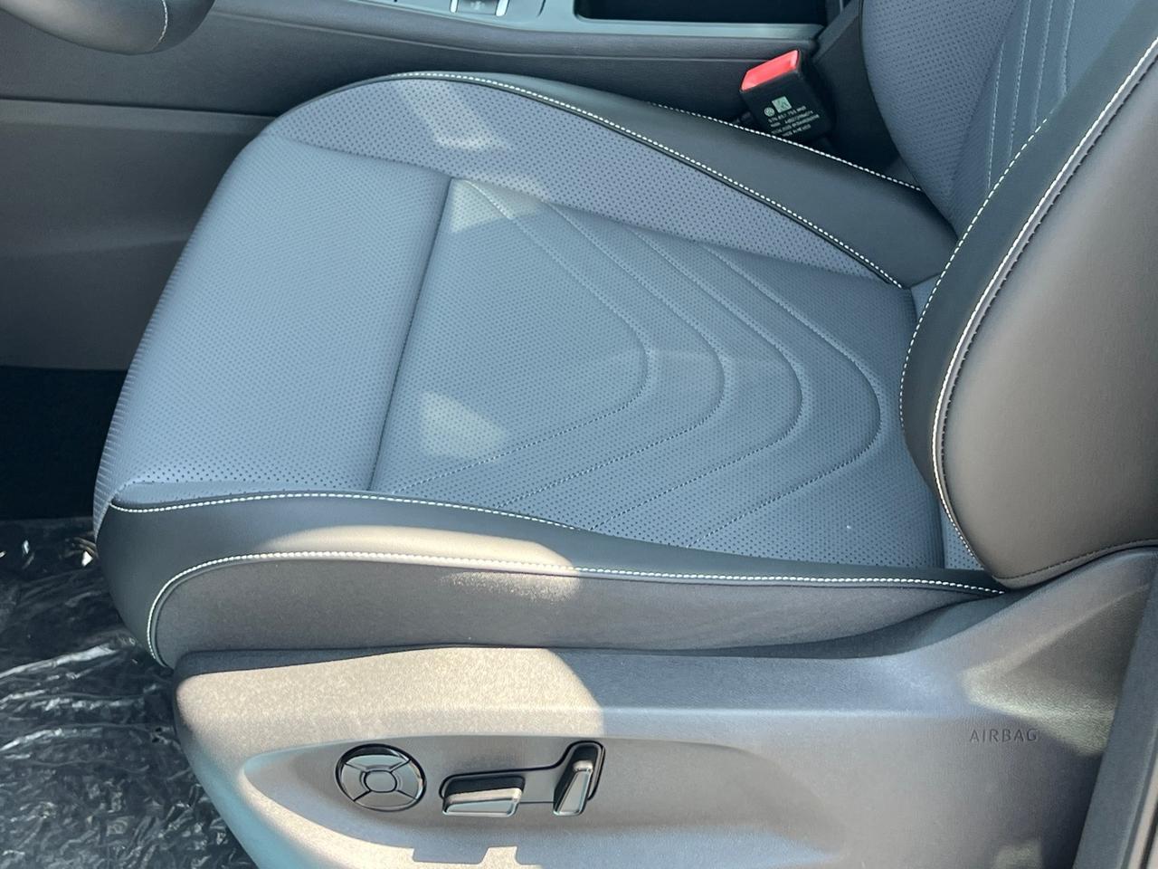 2025 Volkswagen Tiguan 2.0T SE Hagerstown MD