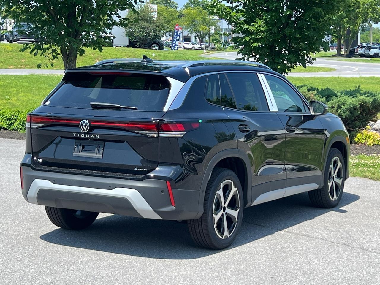 2025 Volkswagen Tiguan 2.0T SE Hagerstown MD
