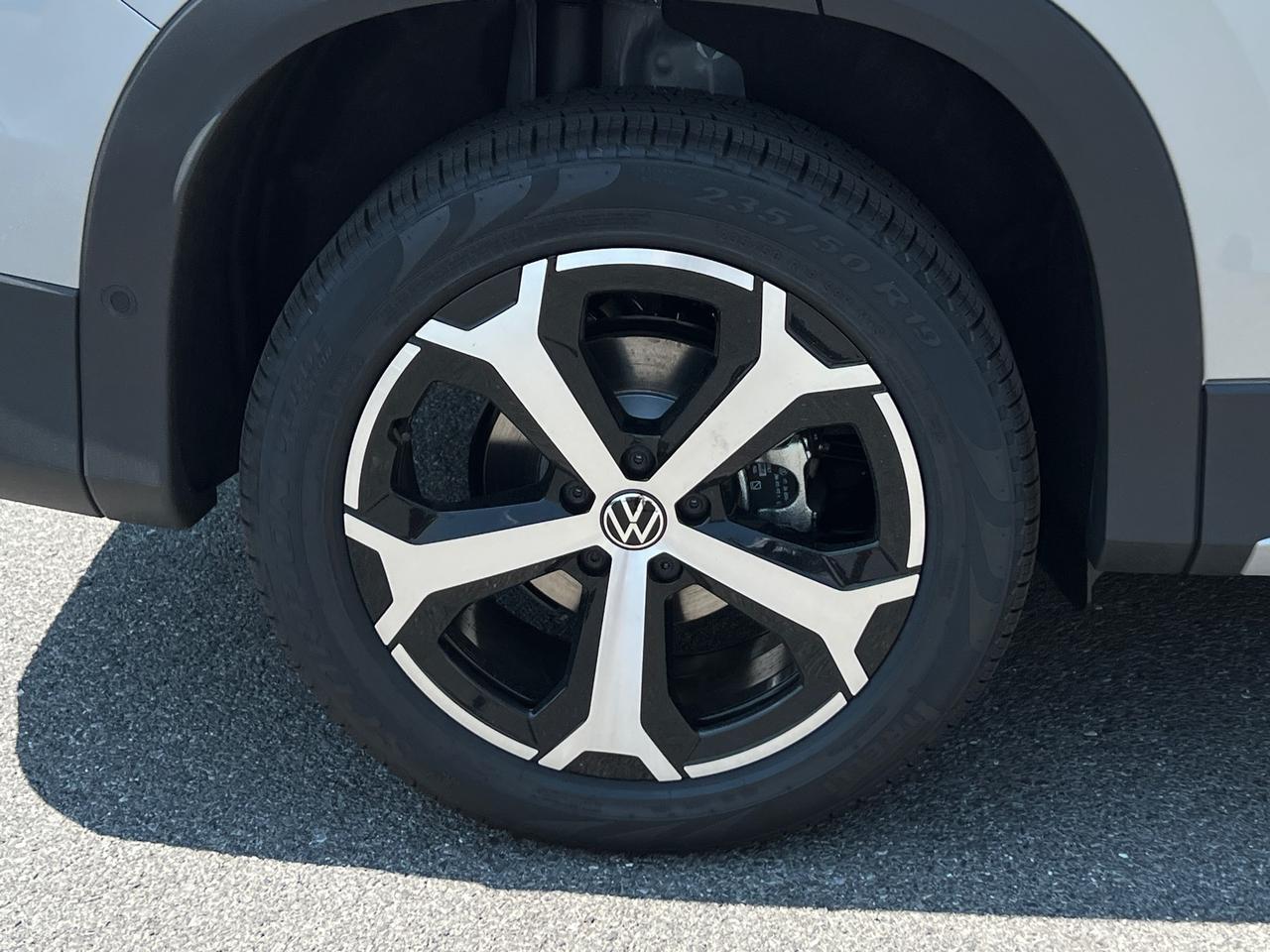 2025 Volkswagen Tiguan 2.0T SE Hagerstown MD
