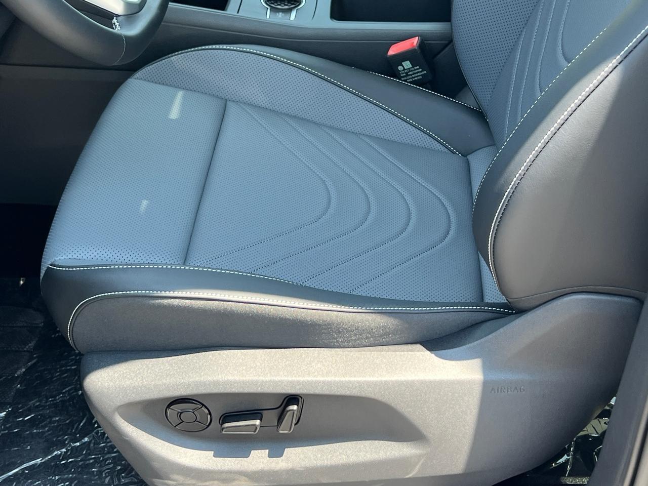 2025 Volkswagen Tiguan 2.0T SE Hagerstown MD