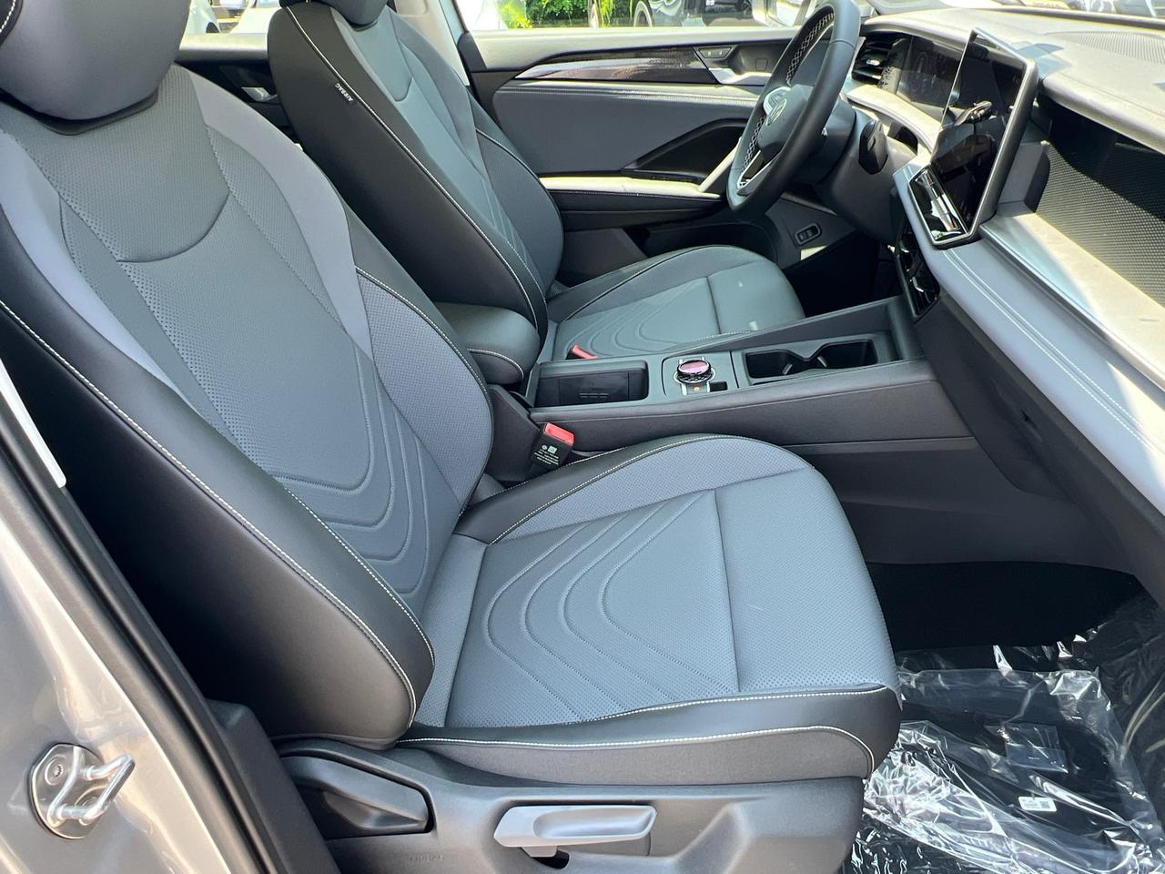 2025 Volkswagen Tiguan 2.0T SE Hagerstown MD