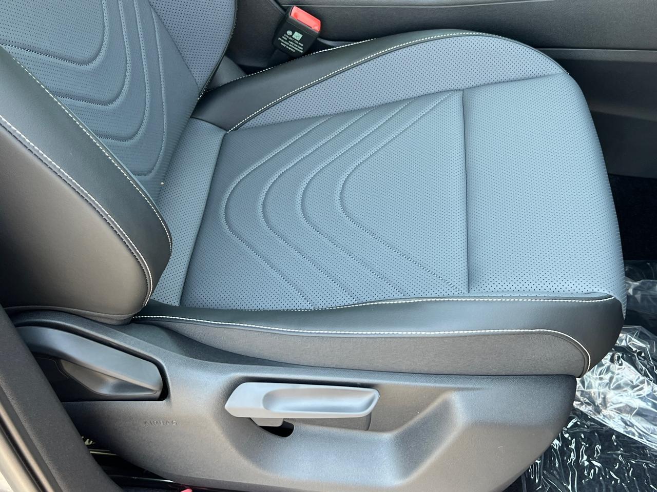 2025 Volkswagen Tiguan 2.0T SE Hagerstown MD