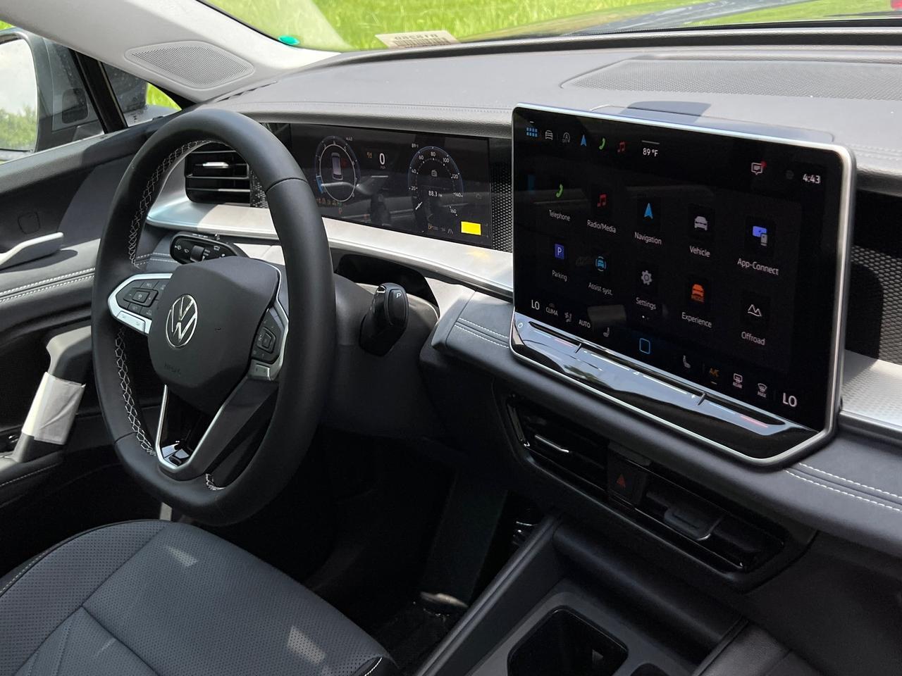 2025 Volkswagen Tiguan 2.0T SE Hagerstown MD