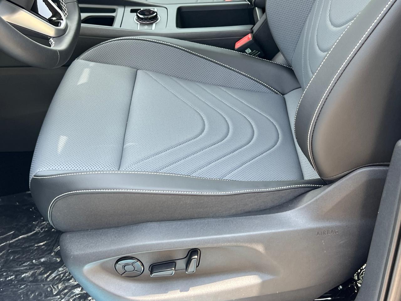2025 Volkswagen Tiguan 2.0T SE Hagerstown MD