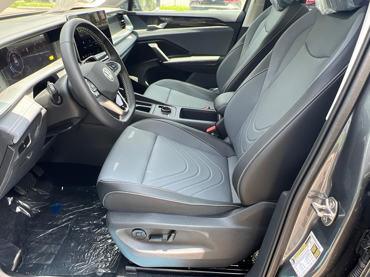 2025 Volkswagen Tiguan 2.0T SE Hagerstown MD