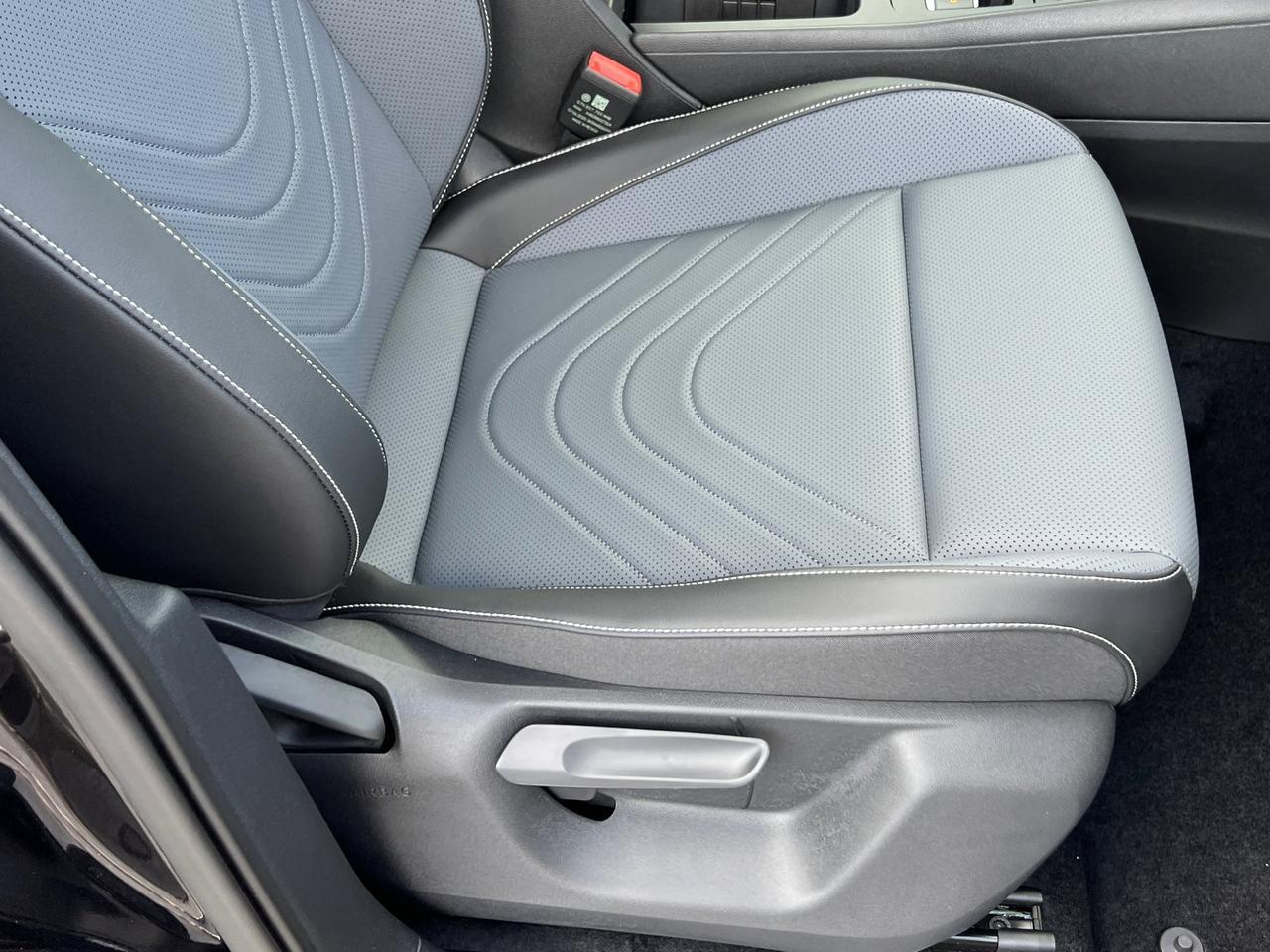 2025 Volkswagen Tiguan 2.0T SE Hagerstown MD