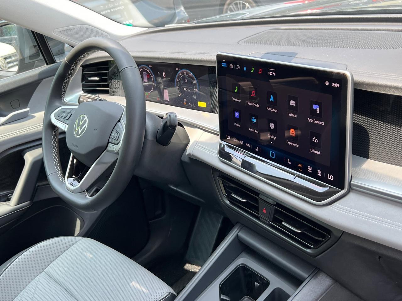 2025 Volkswagen Tiguan 2.0T SE Hagerstown MD