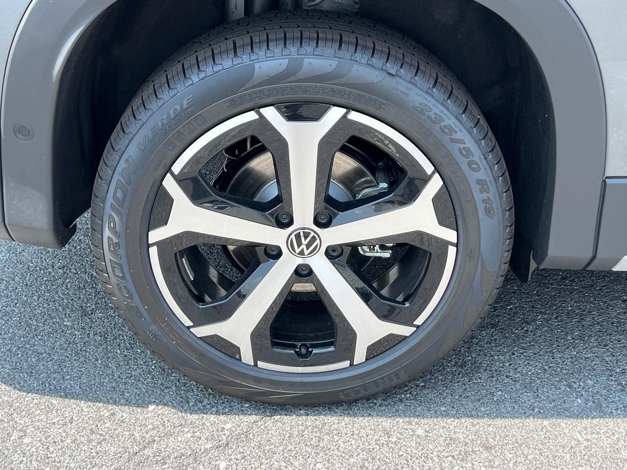 2025 Volkswagen Tiguan 2.0T SE Hagerstown MD