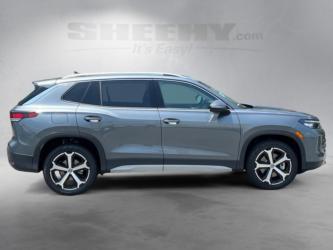2025 Volkswagen Tiguan 2.0T SE Hagerstown MD