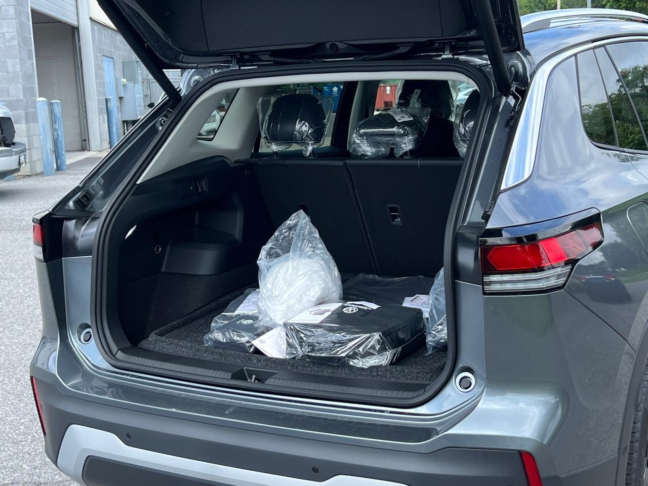 2025 Volkswagen Tiguan 2.0T SE Hagerstown MD