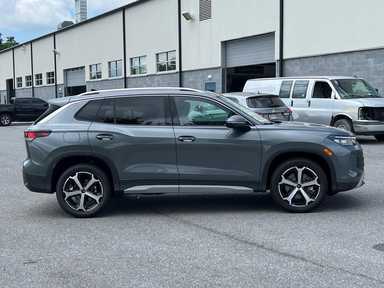 2025 Volkswagen Tiguan 2.0T SE Hagerstown MD