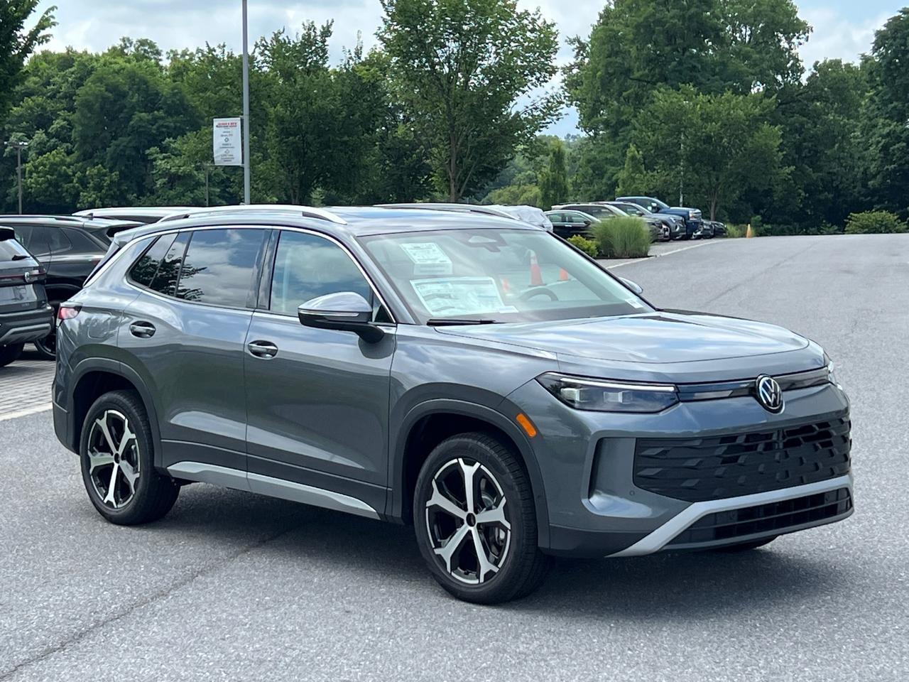 2025 Volkswagen Tiguan 2.0T SE Hagerstown MD