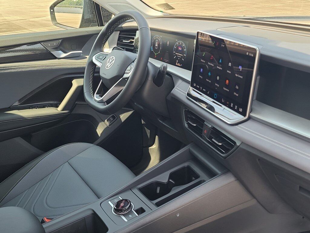 2025 Volkswagen Tiguan 2.0T SE Springfield VA